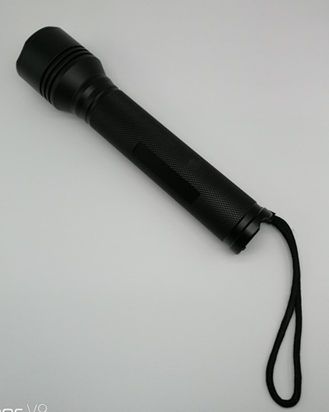 aluminum 1500 lumens zoom flashlights